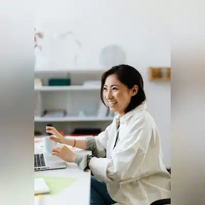 严德星